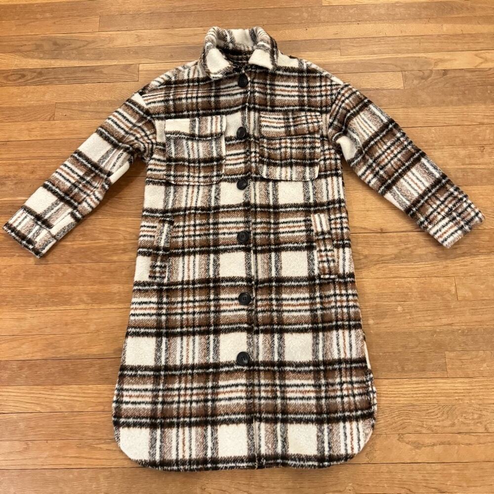 Timing brown white plaid heavy coat size small S
b16